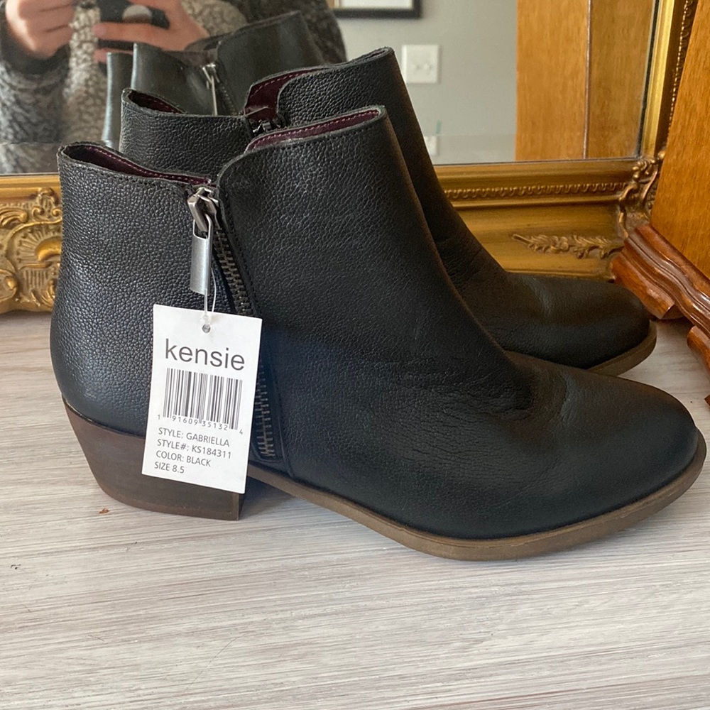 Brand new with tags Kensie Black Boots size 8.5